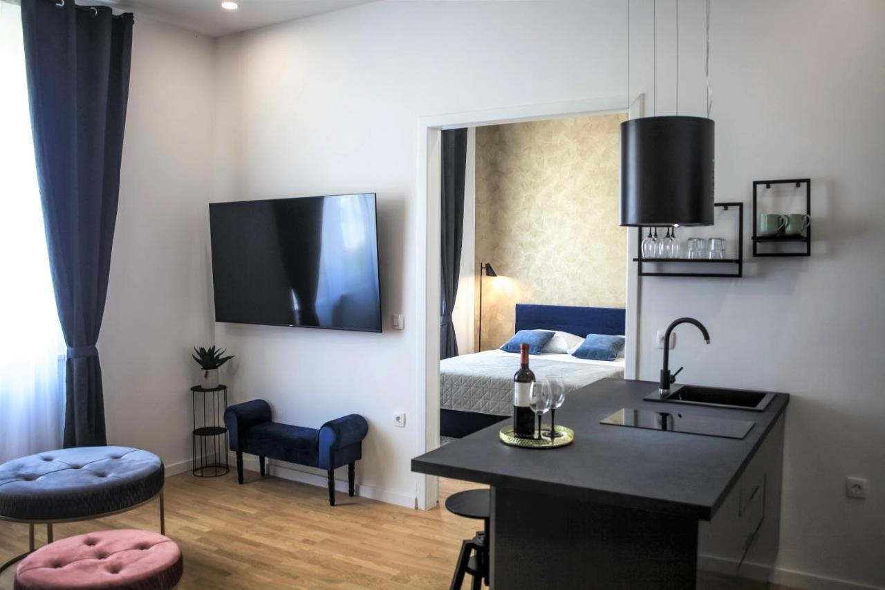 Hedone City Luxury Apartments With Free Parking Pula Luaran gambar