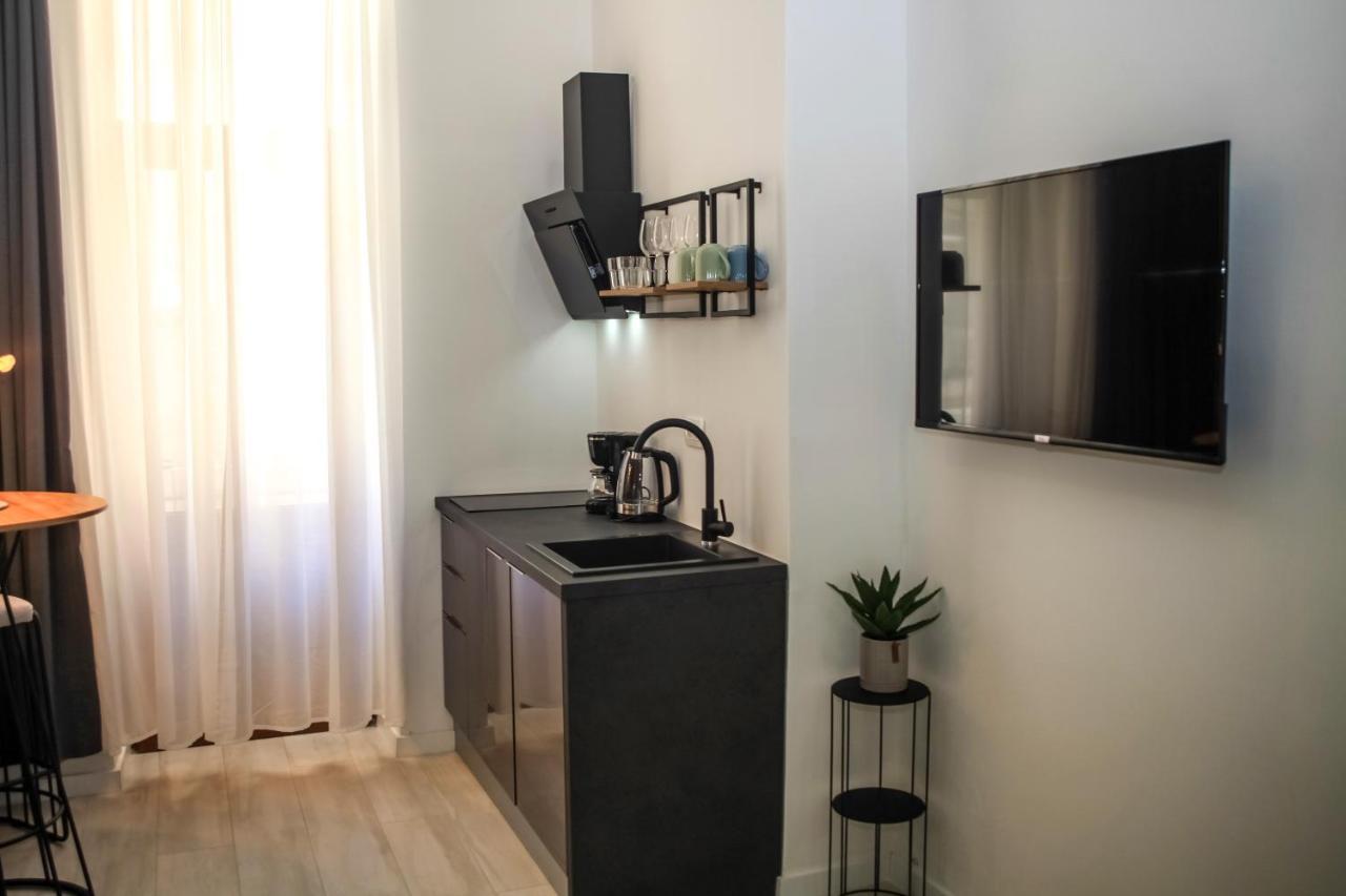Hedone City Luxury Apartments With Free Parking Pula Luaran gambar