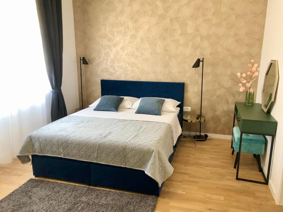 Hedone City Luxury Apartments With Free Parking Pula Luaran gambar