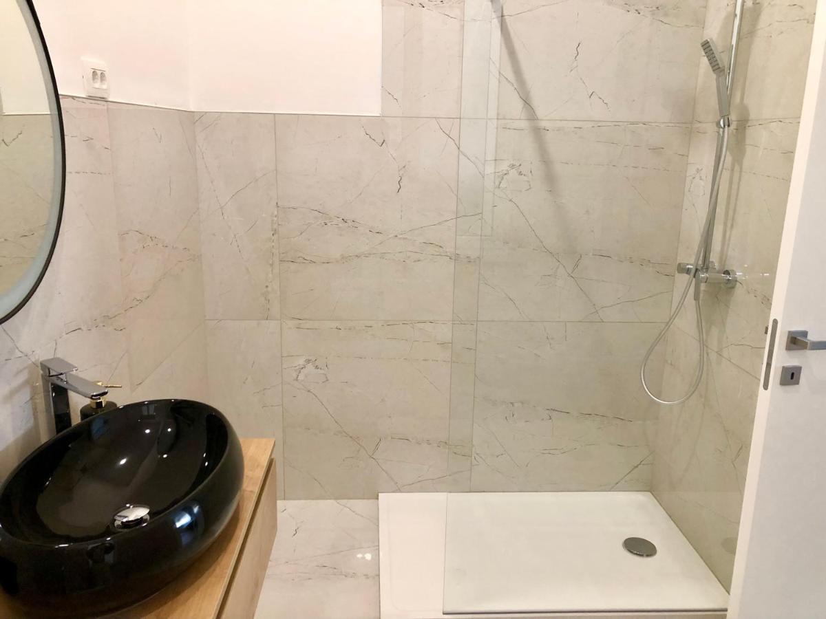 Hedone City Luxury Apartments With Free Parking Pula Luaran gambar
